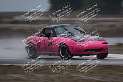 media/Nov-15-2025-CalClub SCCA (Sat) [[7bfa5a7151]]/Race/Group 4/